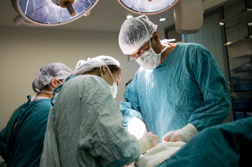 Medical Malpractice Lawsuit Accuses Surgeon of Leaving Procedure Early