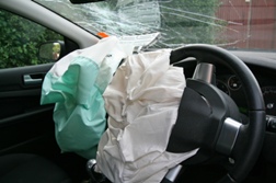 Airbag Injuries Result in Settlement