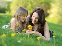 Study: DES Daughters at Increased Risk of Cancer, Fertility Problems