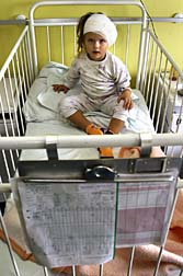 Graco crib injured child