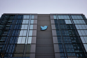 Twitter Tries to Bail on Bonusses