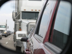 Truckers Fight Against Bill AB5, No Backup from Teamsters or State of California