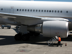 US Airways Plane Grounded After Hole Discovered in Fuselage