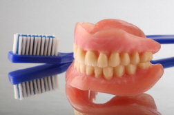 Case Study: Avoid Denture Creams with Zinc