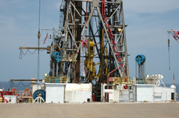 Texas Town Officials Agree on Moratorium for Hydraulic Fracking