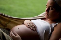 SSRI Antidepressant Use Found to Affect Birth Weight