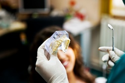 Denture Cream Zinc Poisoning Lawsuits Filed in Canada