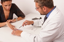 Survey: Medical Malpractice Fears Cause Docs to Overtest